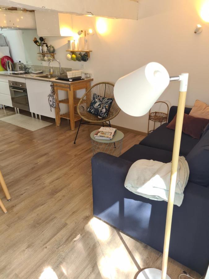 Charmant Logement A La Campagne Gazaupouy Экстерьер фото